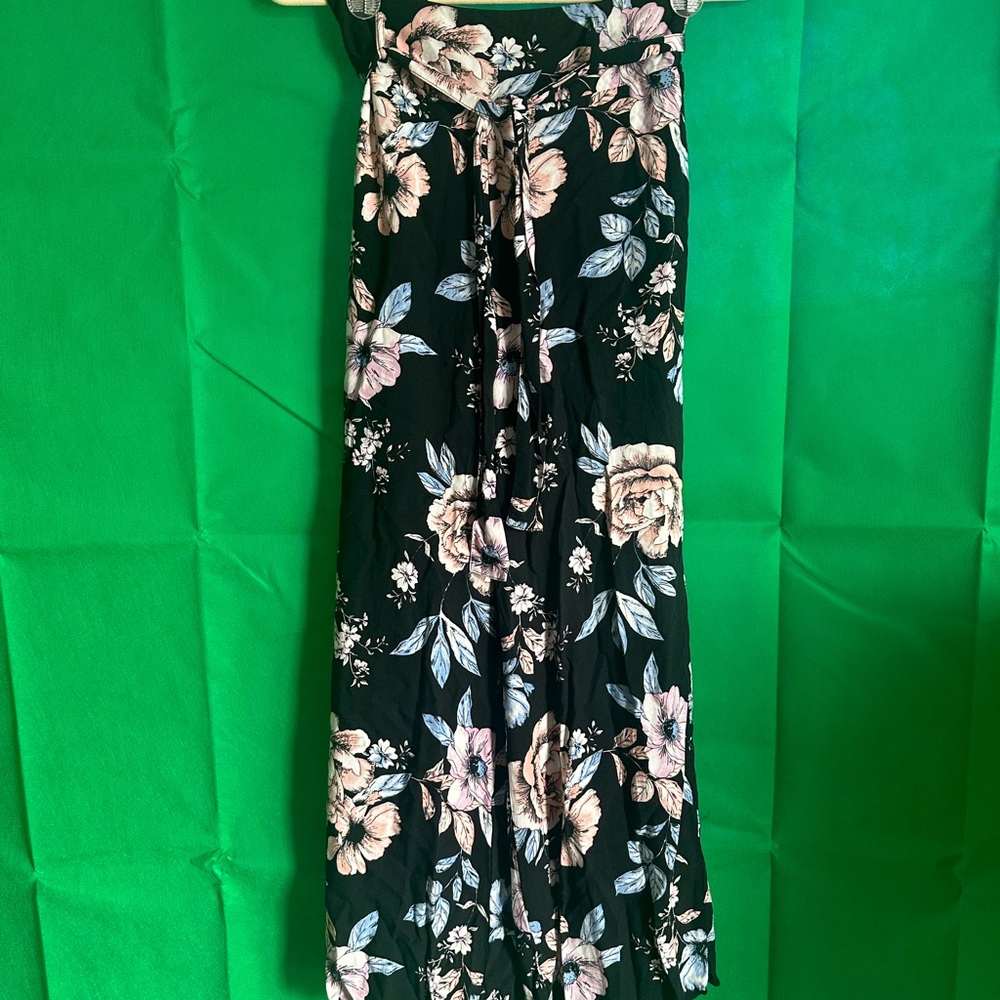 Miss Lili Black Floral Pants